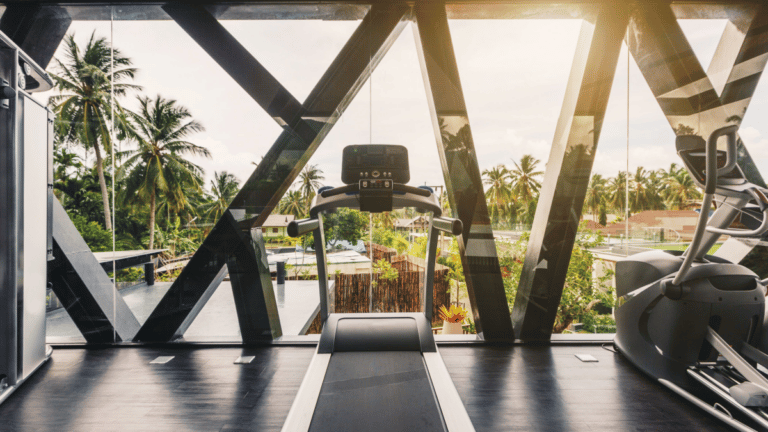 stay fit while on vacation