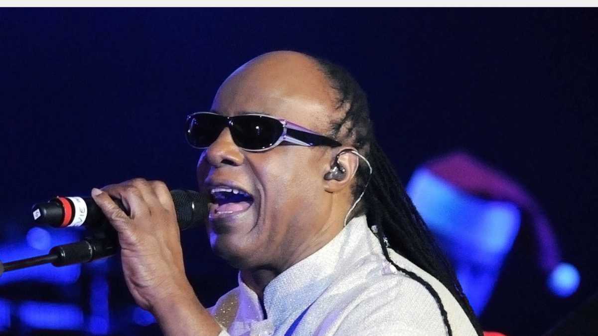 Rio de Janeiro, December 25, 2012.Cantor and pianist Stevie Wonder, during her show on Christmas Day, on Copacabana Beach, in the city of Rio de Janeiro, Brazil