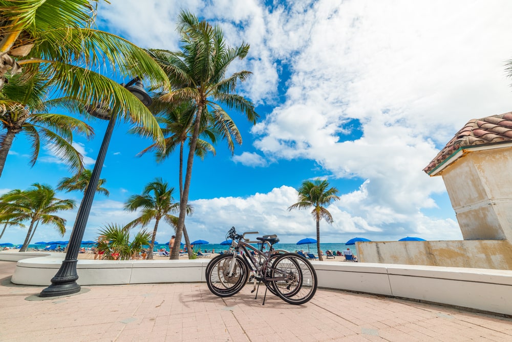 Lauderdale by the Sea via Gabriele Maltinti Shutterstock