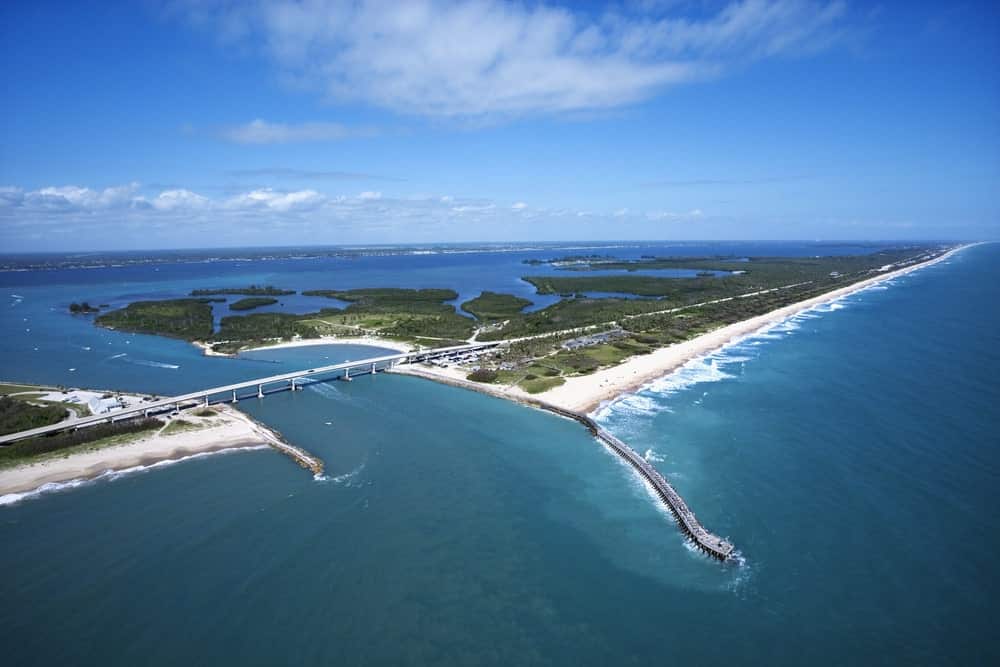 Vero Beach via iofoto Shutterstock