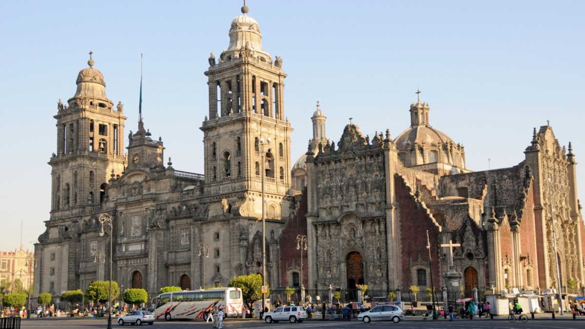 Cathedral Metropolitana and Metropolitan Tabernacle, Mexico City, Mexico.