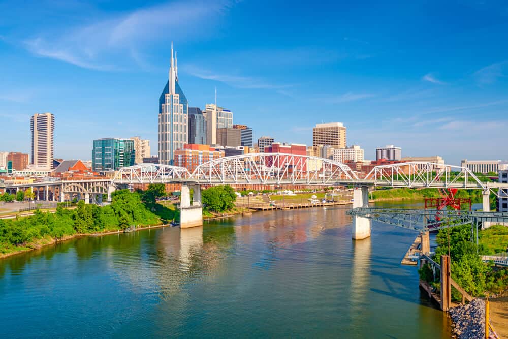 Skyline of nashville city with bridge over water