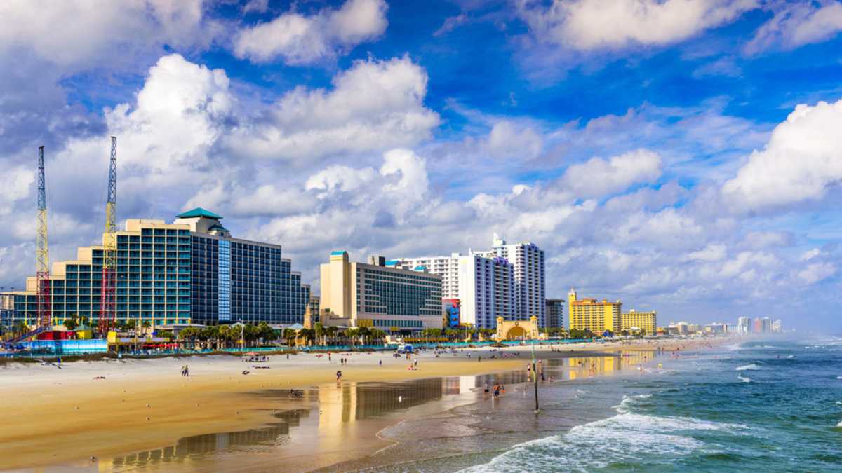 Daytona Beach, Florida, USA beachfront skyline.