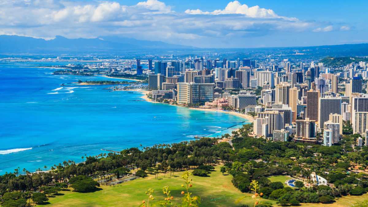 Skyline of Honolulu, Hawaii and the surrounding area including the hotels and buildings on Waikiki Beach